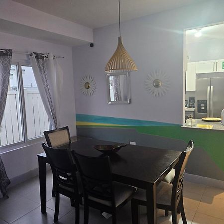 Summer Breeze Villa 루세아 외부 사진